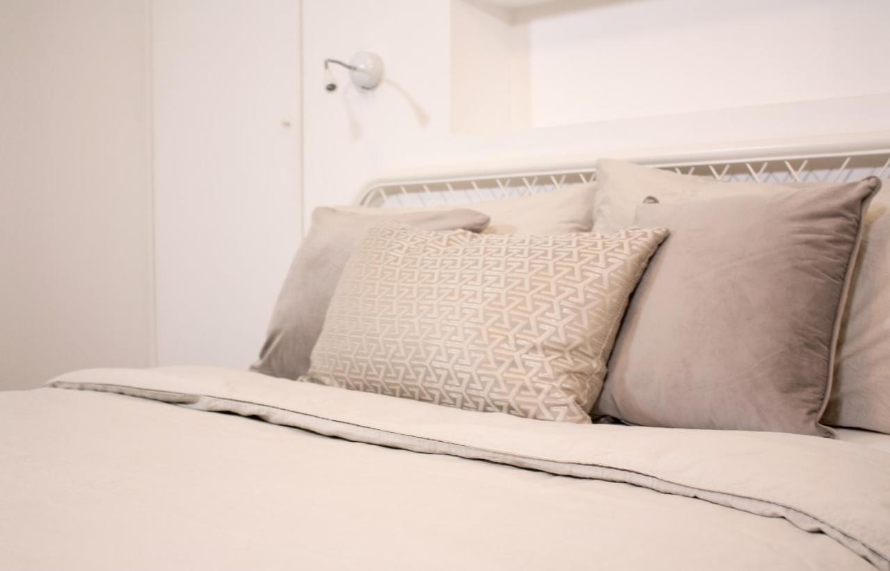 Spacious Industrial Style Apartment ลอนดอน ภายนอก รูปภาพ